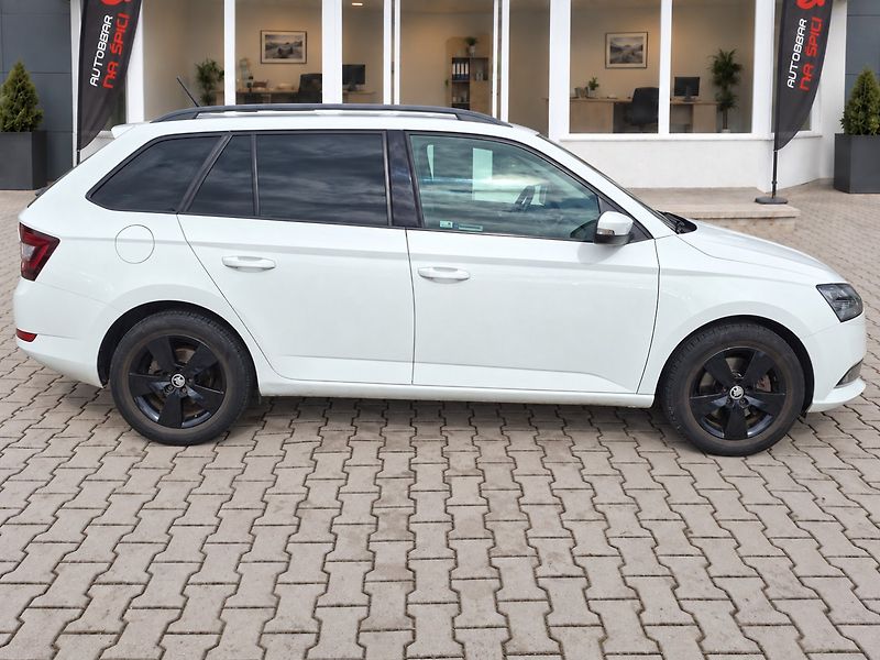 Škoda Fabia (2019) 1.0TSI 81kW STYLE -ČR-DPH - fotka 8 z 19