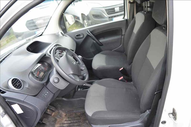 Renault Kangoo (2021) 1,5 DCI - fotka 14 z 19