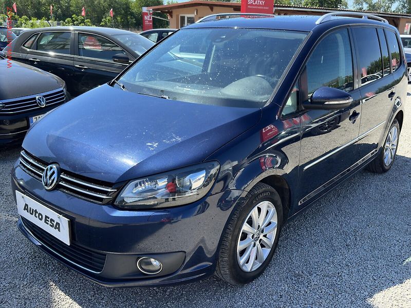 Volkswagen Touran (2011) 2.0 TDi, DSG, bixen, park - fotka 3 z 20