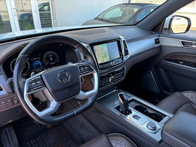 SsangYong Rexton 2,2 E-XDI  E-TRONIC G4 Premium - fotka 14 z 31