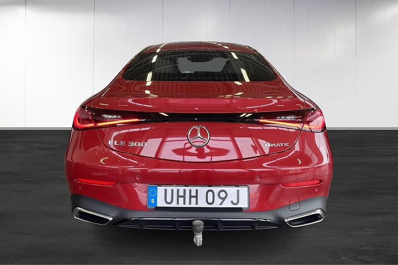 Mercedes-Benz CLE 300 4M AMG Pano HuD Burm Venti - fotka 5 z 21