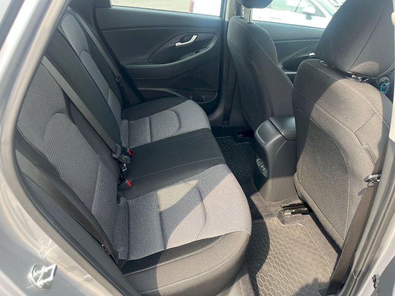 Hyundai i30 (2024) i 30 - fotka 14 z 36
