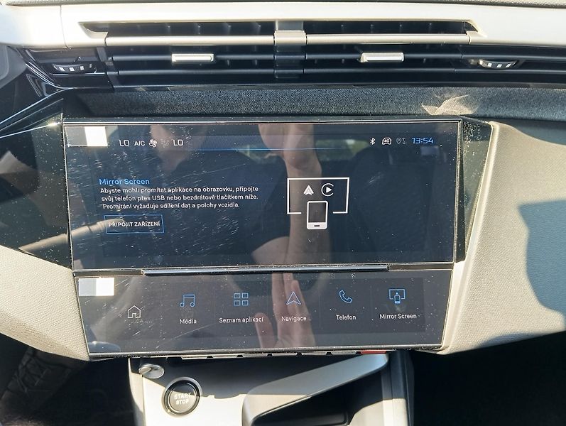 Peugeot 308 (2026) SW ALLURE Hybrid 145 e-DCS6 - fotka 18 z 24