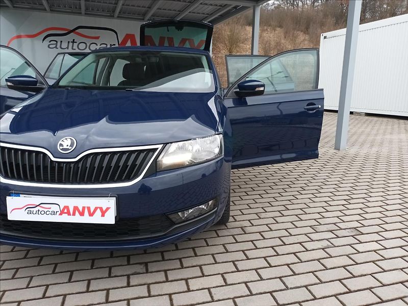 Škoda Rapid 1,0 TSI,81KW,DIGIKLIMA,TEMPOMA - fotka 34 z 36