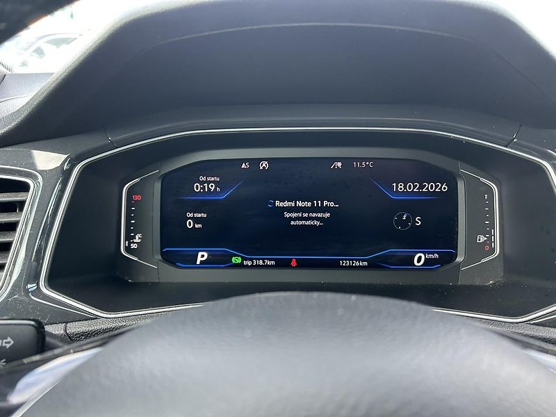 Volkswagen T-Roc 2.0 TDi DSG - fotka 21 z 27