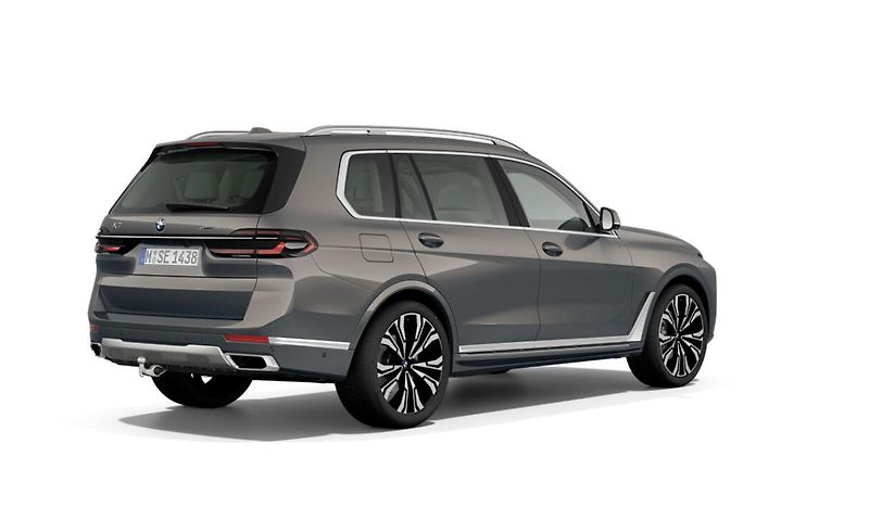 BMW X7 xDrive40d - fotka 2 z 4