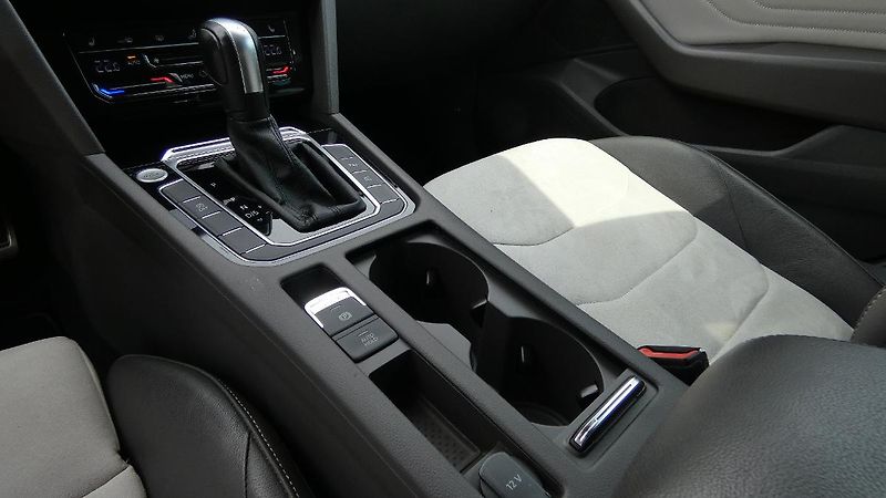 Volkswagen Arteon Shooting Brake 2.0 TDI DSG Ele - fotka 6 z 25
