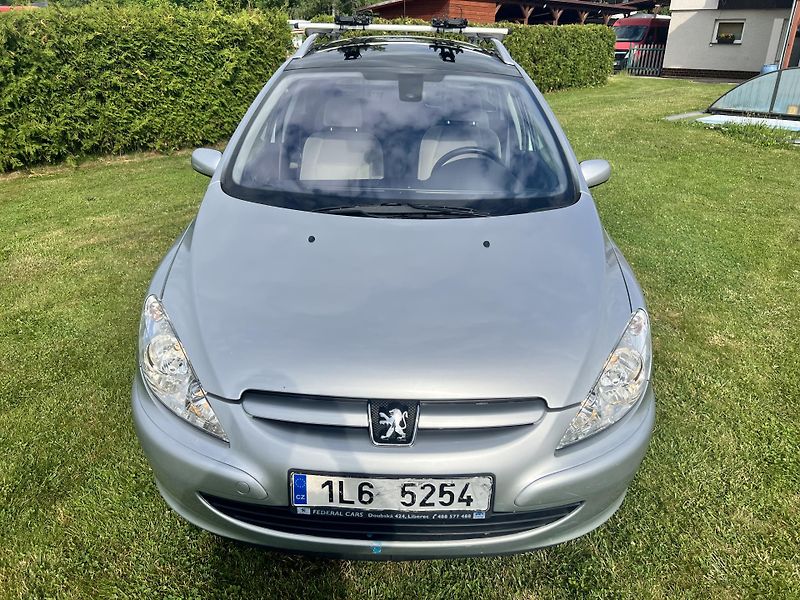 Peugeot 307 2.0HDI 66KW,PANORAMA,TZ,1MAJDR - fotka 2 z 46