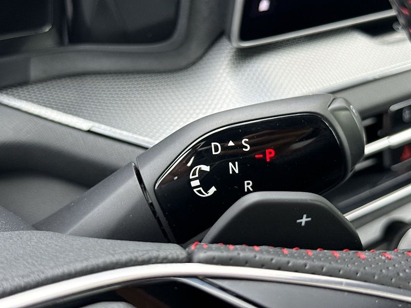 Škoda Kodiaq (2025) 2.0 TSI 4x4 DSG RS - fotka 16 z 33