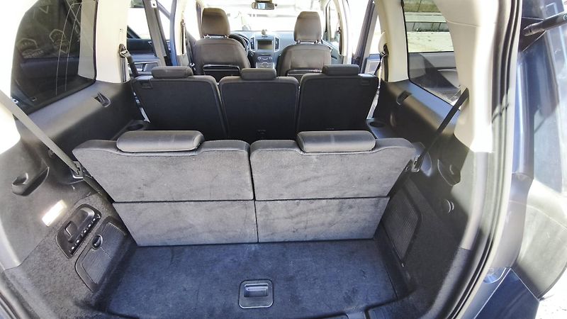 Ford Galaxy (2020) 2.0 TDCi/EcoBlue Bez nehod  - fotka 15 z 15