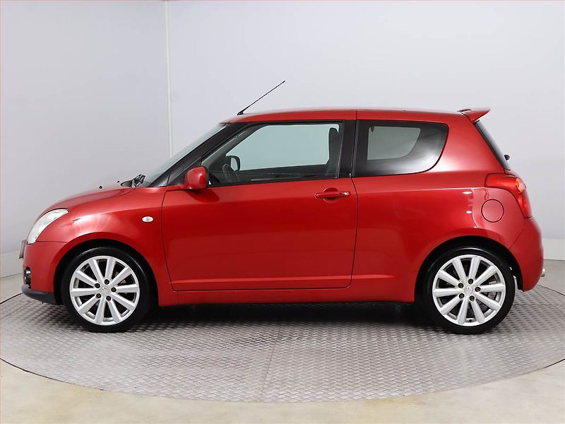 Suzuki Swift (2009) 1.6 Sport, Vyhř. sedaček - fotka 3 z 13