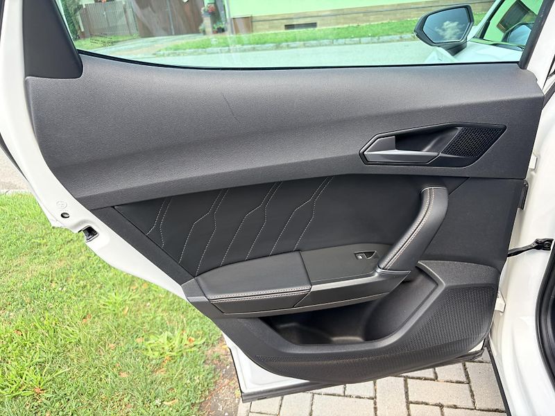 Cupra Formentor 1.4TSI E-HYBRID LED REZERVACE - fotka 49 z 60