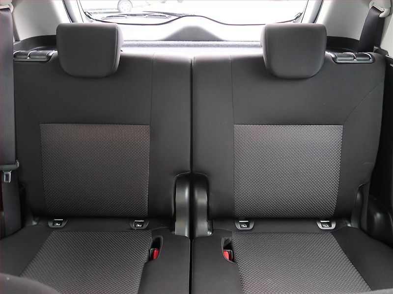 Suzuki Ignis (2019) 1.2 AllGrip, 4X4, Serv.kniha - fotka 10 z 19