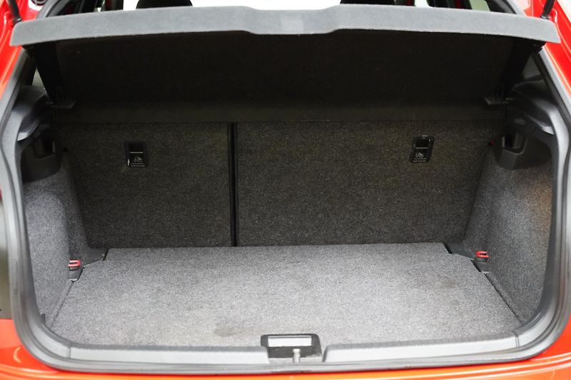 Volkswagen Polo - fotka 27 z 27