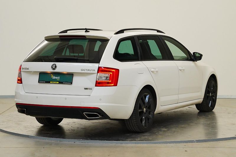 Škoda Octavia - fotka 2 z 29