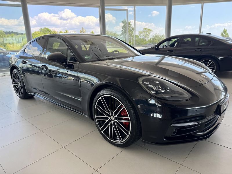 Porsche Panamera 4S 324kW*Chrono*REZERVACE! - fotka 4 z 39