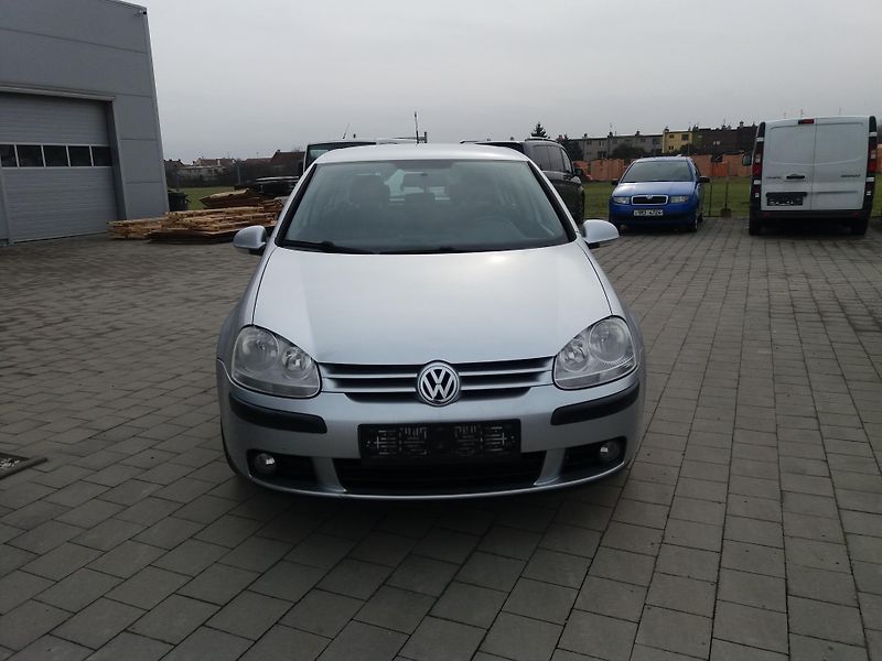 Volkswagen Golf 1.4TSi,103kW,DSG,DIG.KLIMA! - fotka 2 z 21