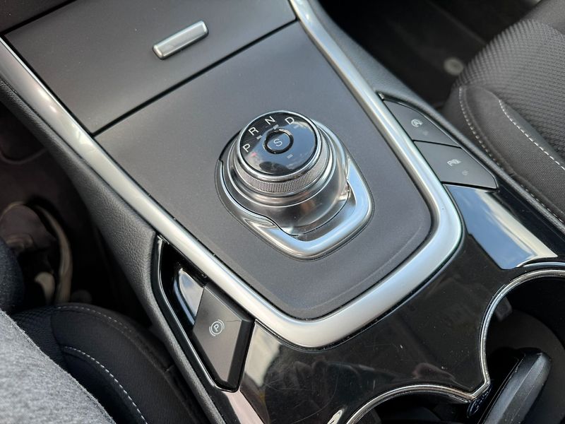 Ford S-MAX (2019) 4X4 2,0 TDCI 140KW TAŽNÉ DPH - fotka 27 z 41