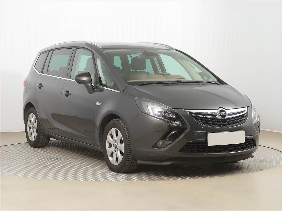 Opel Zafira 1.6 CDTI, 7 míst, Navi