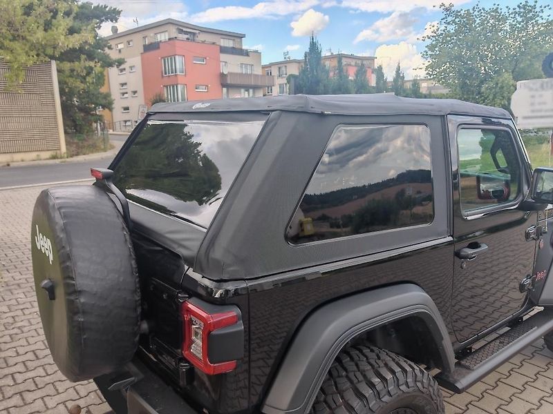 Jeep Wrangler 2.0T Rubicon,CZ,2xStřecha - fotka 11 z 43