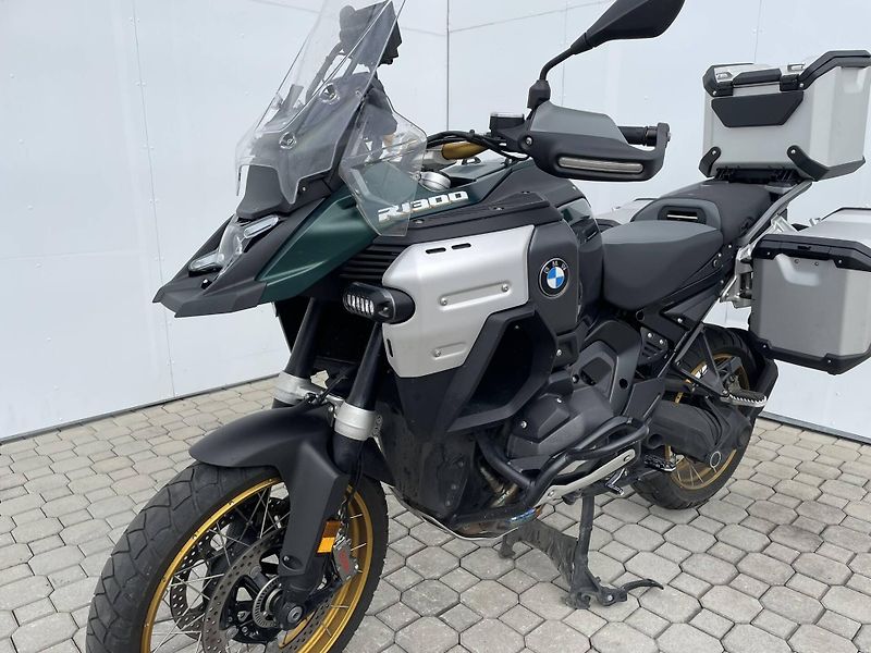 BMW (2026) R 1300 GS Adventure - fotka 9 z 15