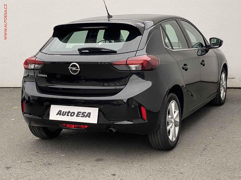 Opel Corsa (2021) 1.2T, Elegance, AT, navi - fotka 4 z 20
