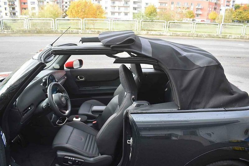 Mini Cabrio JWC v testu