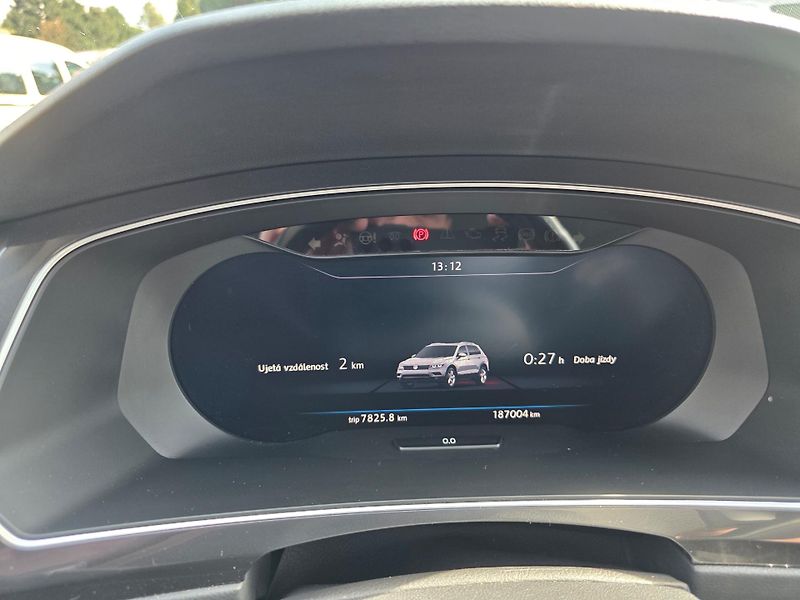 Volkswagen Tiguan (2017) 2.0 /140kW - fotka 7 z 14