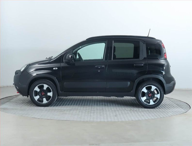 Fiat Panda (2024) Cross 1.0 FireFly, Serv.kniha - fotka 3 z 16
