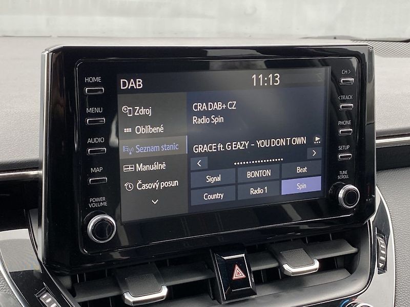Toyota Corolla 1.8HSD, ČR, GR Sport, záruka - fotka 21 z 35