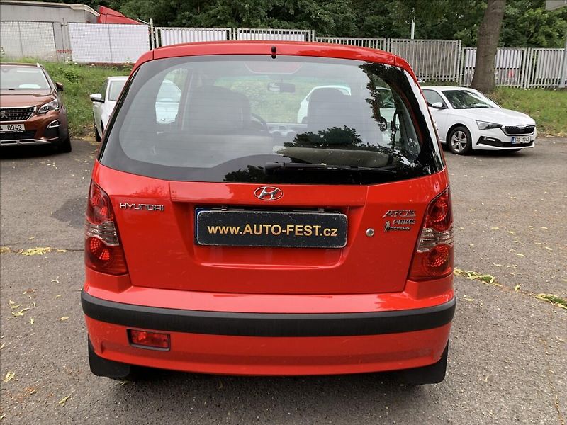 Hyundai Atos 1,1 i,ČR,1.MAJ - fotka 7 z 16