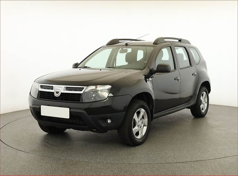 Dacia Duster (2011) 1.5 dCi, 4X4 - fotka 2 z 12
