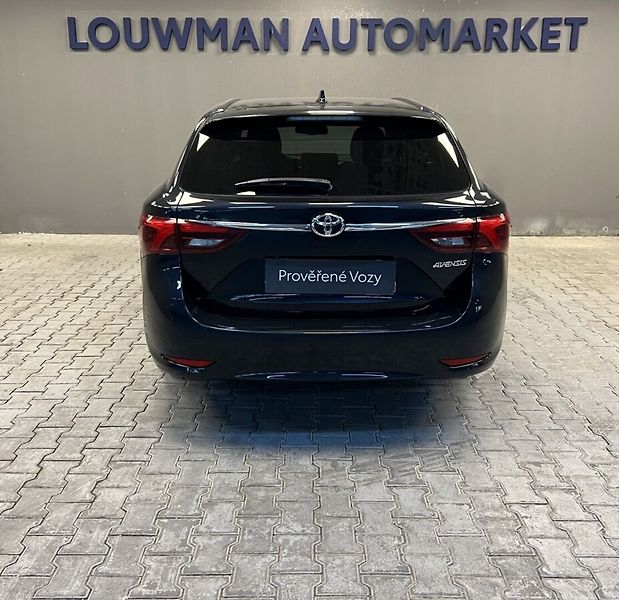 Toyota Avensis 2.0 D-4D ACTIVE TREND - fotka 14 z 16