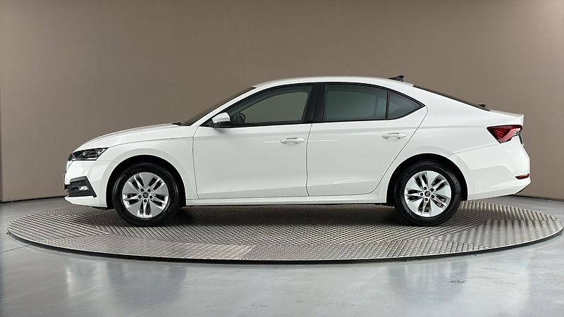Škoda Octavia 2.0 TDI Ambition - fotka 4 z 25
