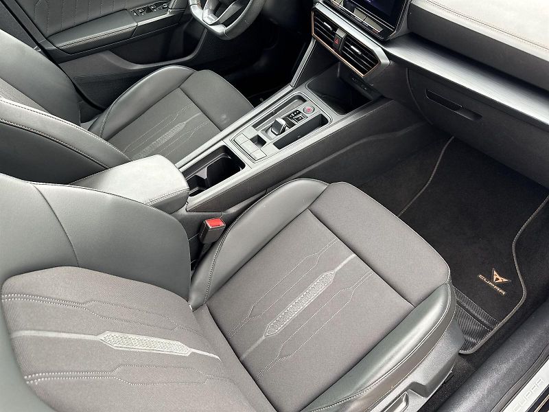 Cupra Formentor (2022) 1.5 TSI DSG - fotka 8 z 33