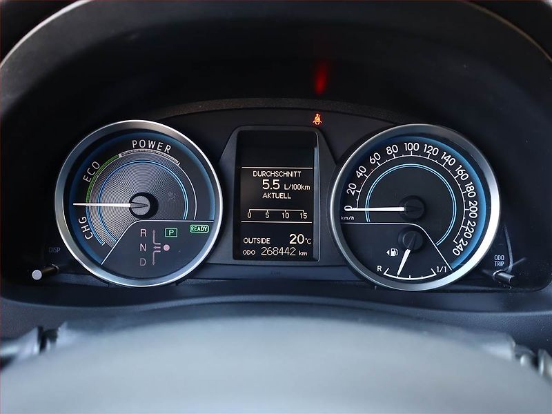 Toyota Auris (2013) Hybrid, Automat, Serv.kniha - fotka 9 z 21