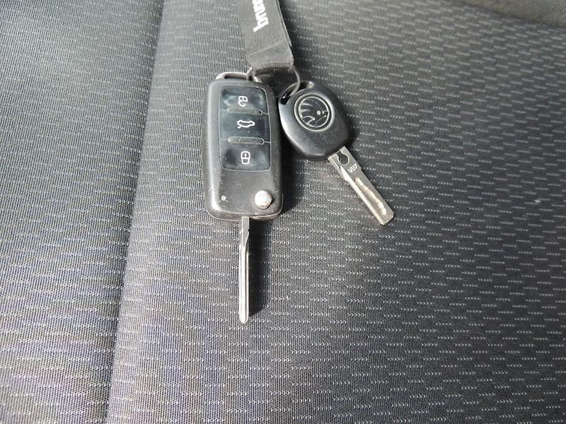 Škoda Rapid (2014) 1.2TSi,77kw,dobrá výbava - fotka 39 z 40