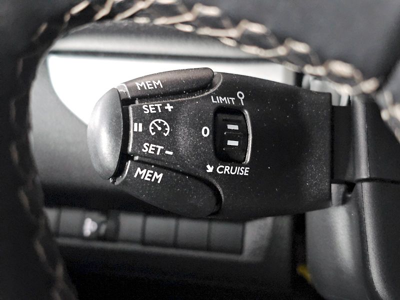 Toyota ProAce City Verso (2024) 2.0D 180k 8AT Shuttle 8S Busin - fotka 25 z 32