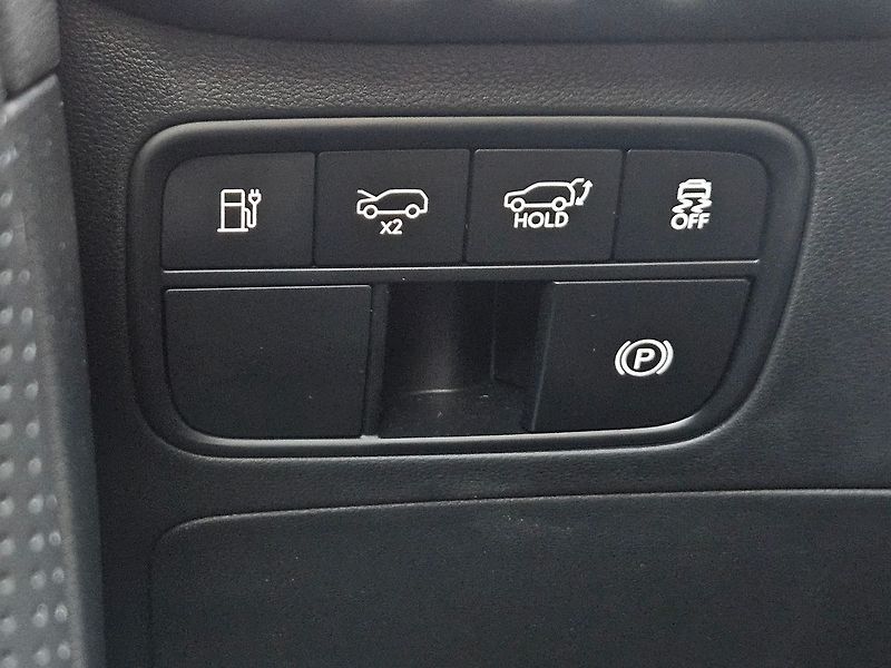 Hyundai Ostatní 110.3 kWh 314kW, 4x4, 1.maj. - fotka 23 z 62