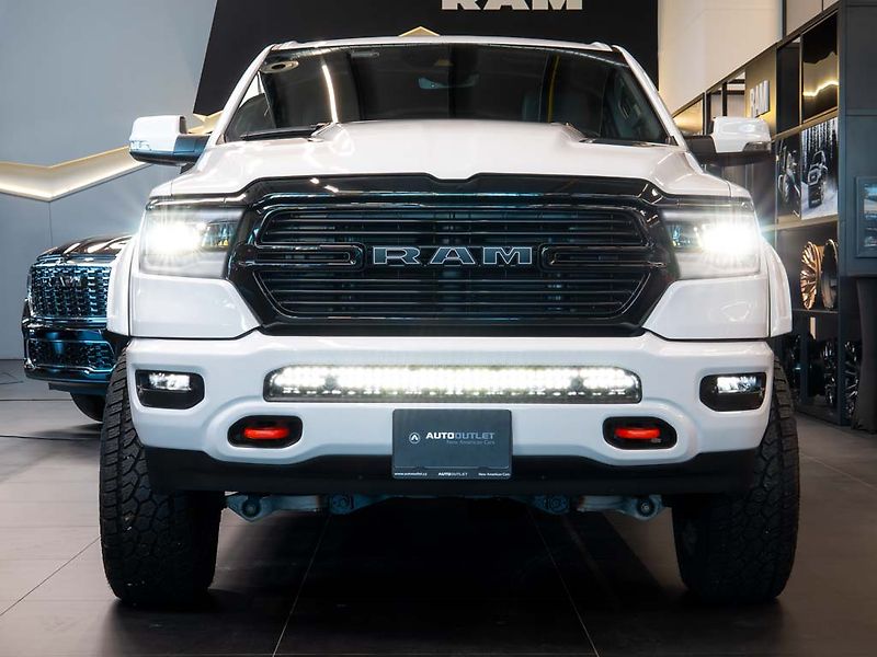 Dodge RAM (2024) 5.7 HEMI V8 Sport Lift edition - fotka 8 z 31