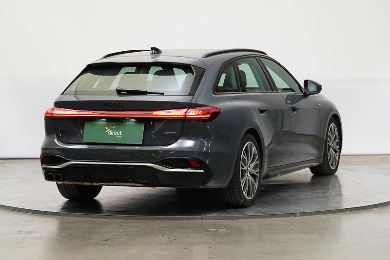 Audi A5 - fotka 2 z 30