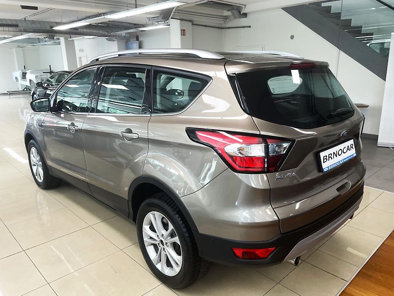 Ford Kuga Titanium 1,5Eoboost, ČR, 1.MAJ - fotka 4 z 27