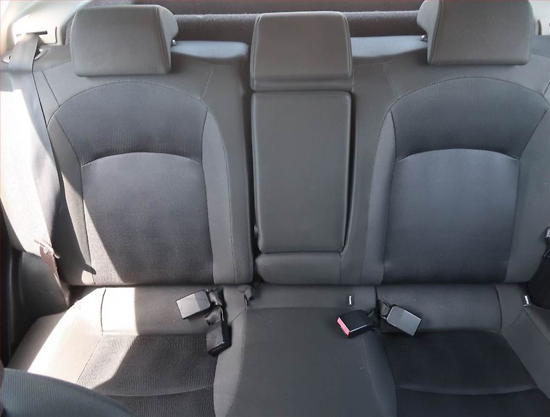 Nissan Qashqai (2012) 1.6 dCi, Serv.kniha, Navi - fotka 10 z 21