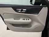 Volvo V60 B4 DARK PLUS AUT CZ - náhled 7