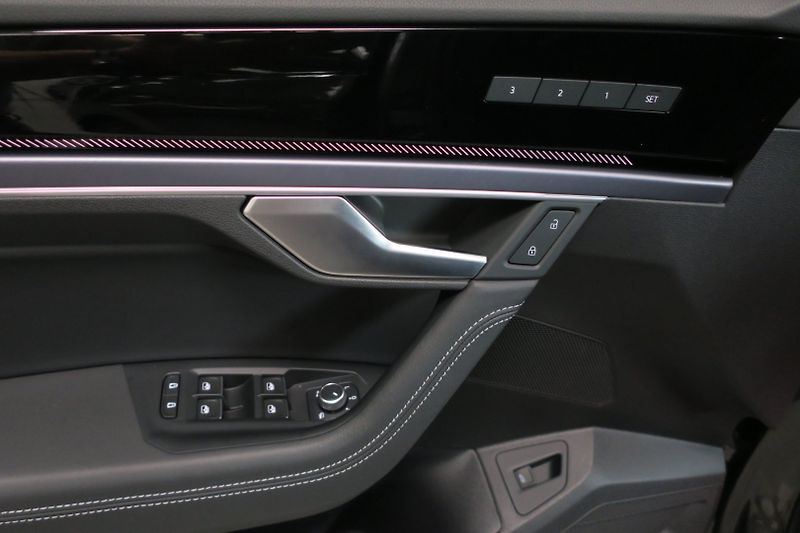 Volkswagen Touareg (2026) NEW Final Edition R Line 210kW - fotka 11 z 50