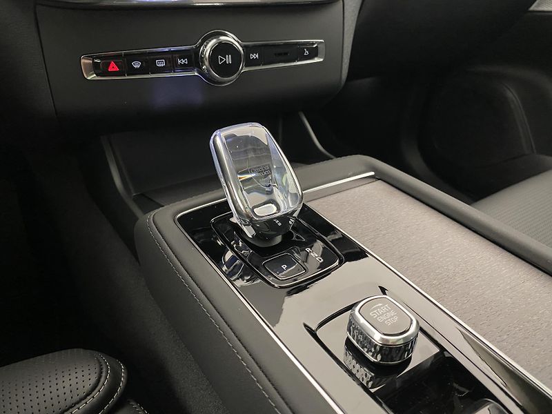Volvo XC90 (2026) T8 AWD Plug-in BRIGHT ULTRA - fotka 40 z 76
