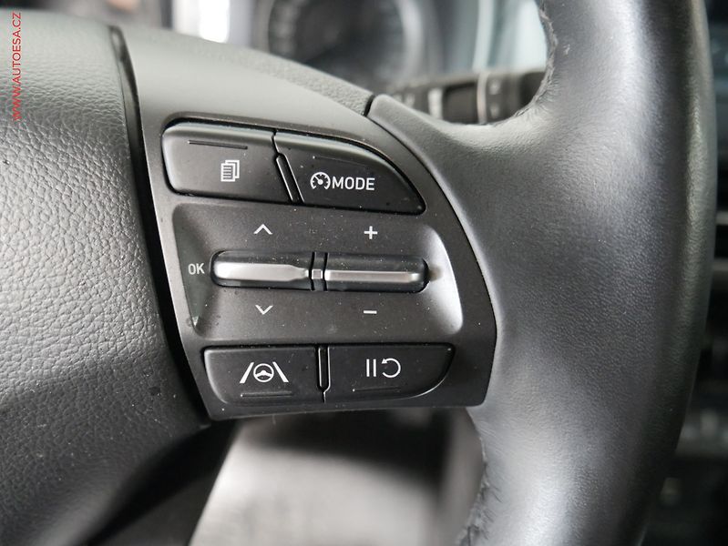 Hyundai Kona (2021) 1.0i, 1.maj,ČR, servis.kniha - fotka 19 z 22