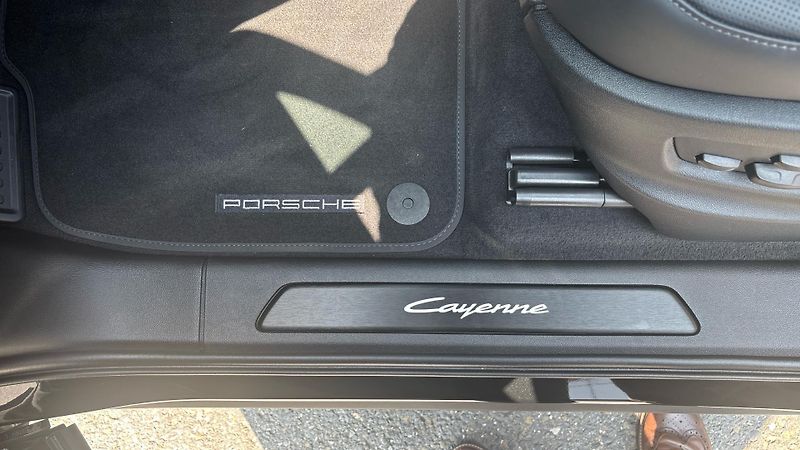 Porsche Cayenne Coupé Black Edition - fotka 18 z 23