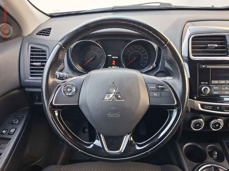 Mitsubishi ASX (2017) 1.6 MIVEC, ČR, AC, temp - fotka 11 z 15