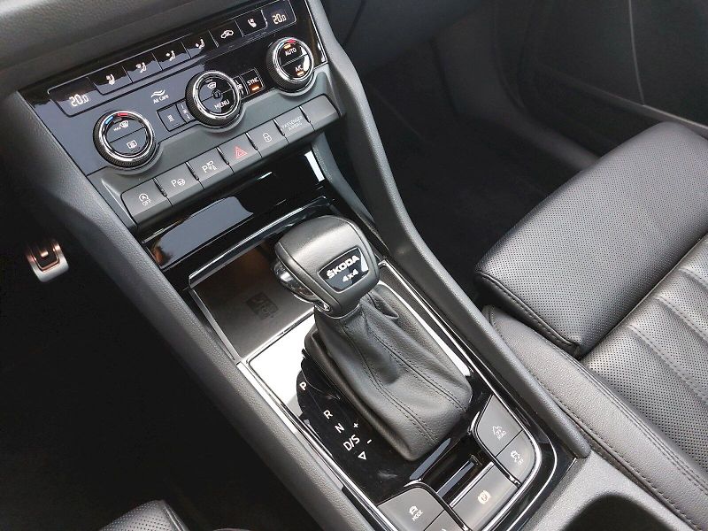 Škoda Kodiaq (2022) L&K DSG 4x4 2,0TDi 147kW - fotka 27 z 34